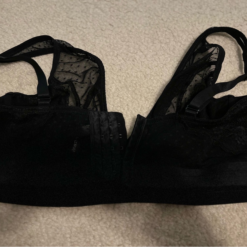 Torrid black swiss dot and lace unlined bra
